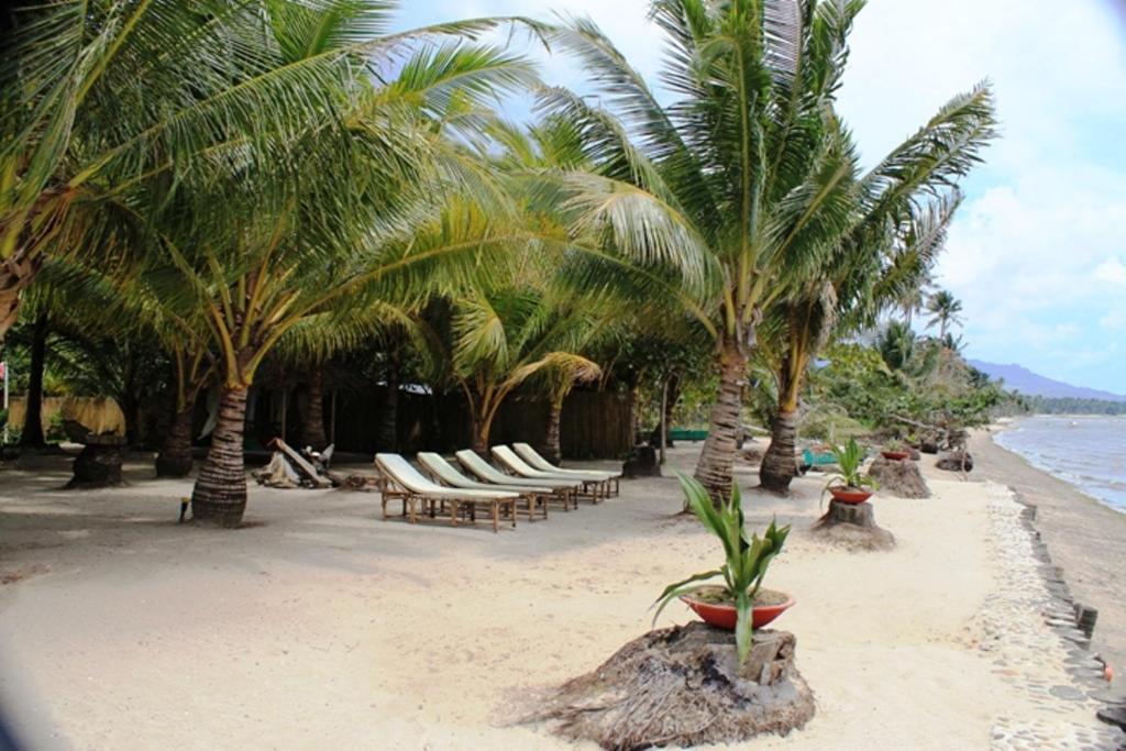 Cooper'S Beach Resort Lucbuan Eksteriør bilde