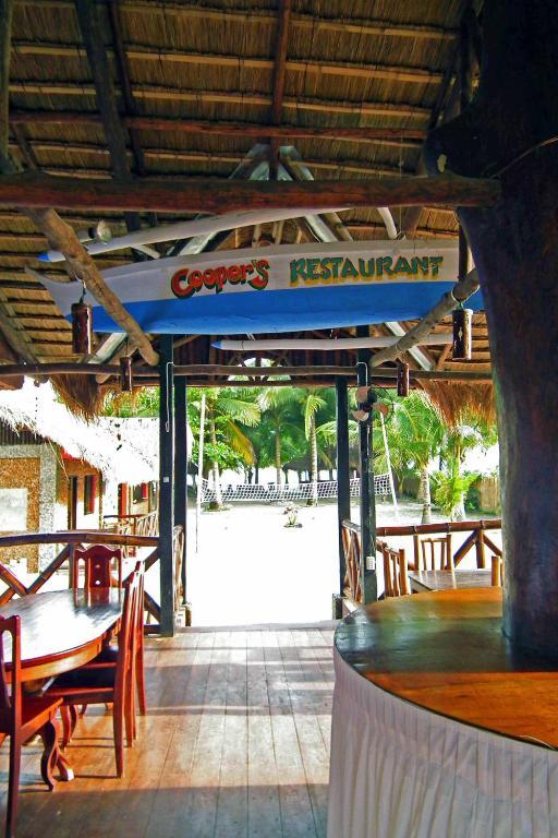 Cooper'S Beach Resort Lucbuan Eksteriør bilde